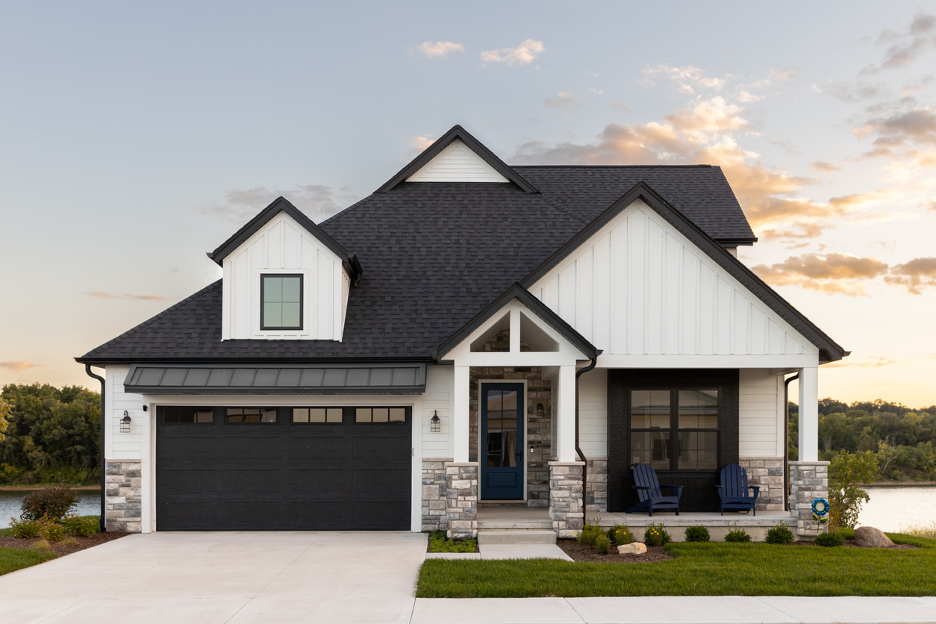 Roof Replacement Contractor in Winnetka, Illinois